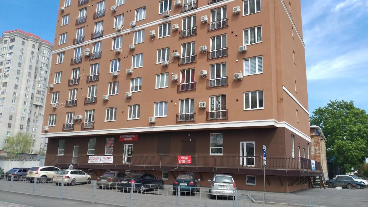 Белая Студия Вокзал Харьков-Пассажирский Carcóvia Exterior foto